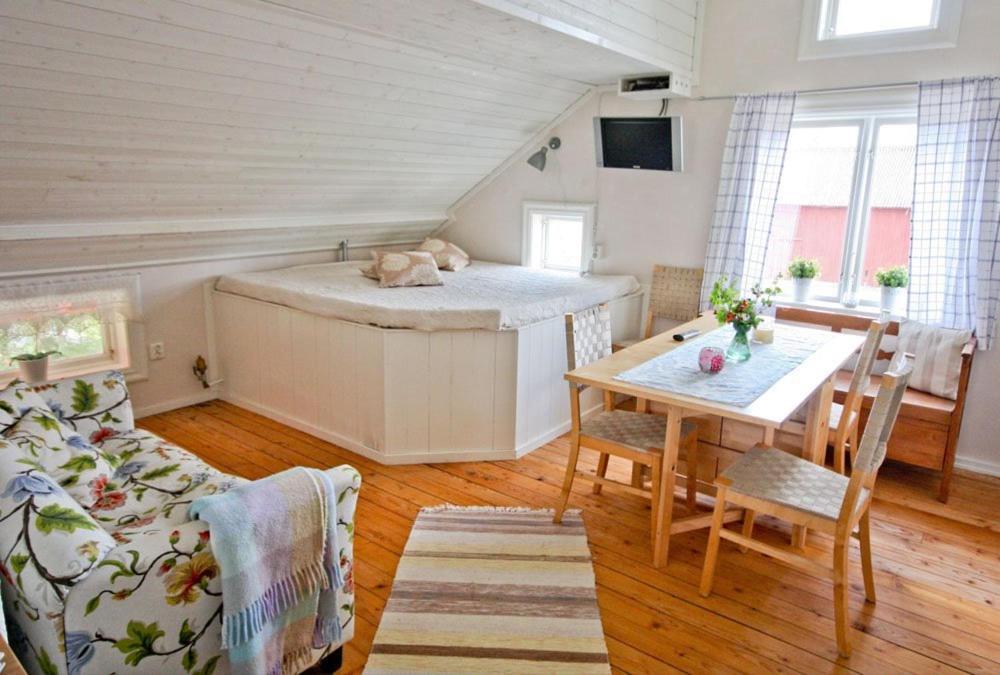 Broby Bed & Breakfast Nyköping Eksteriør billede